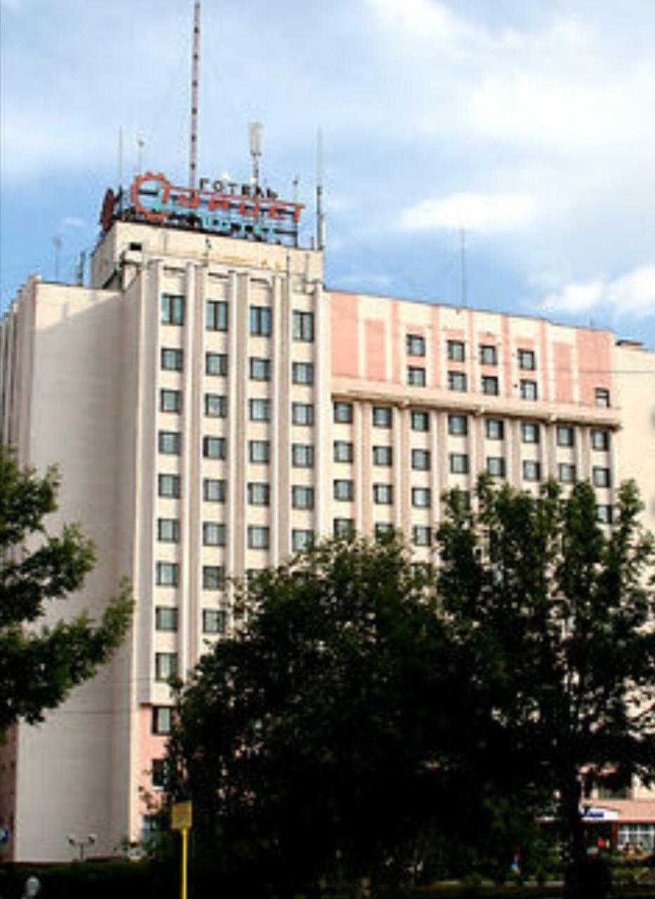 Lan-House Hotel Kropyvnytskyi Exterior foto